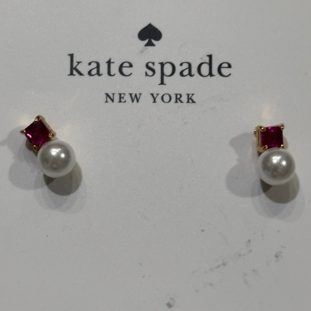 NWT -KATE SPADE little faux pearl & cubic zirconia stud earrings - Deep Magenta - Picture 5 of 6